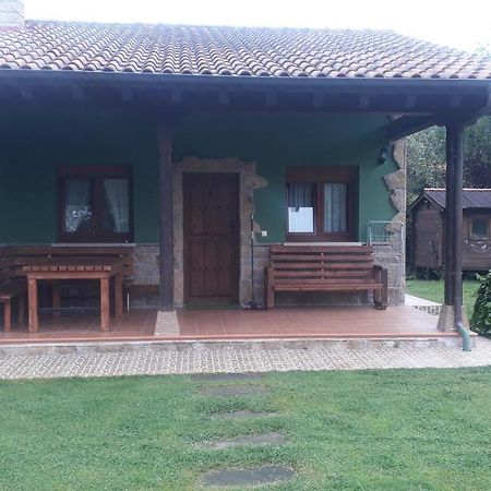 Coviellador Cangas De Onisゲストハウス エクステリア 写真