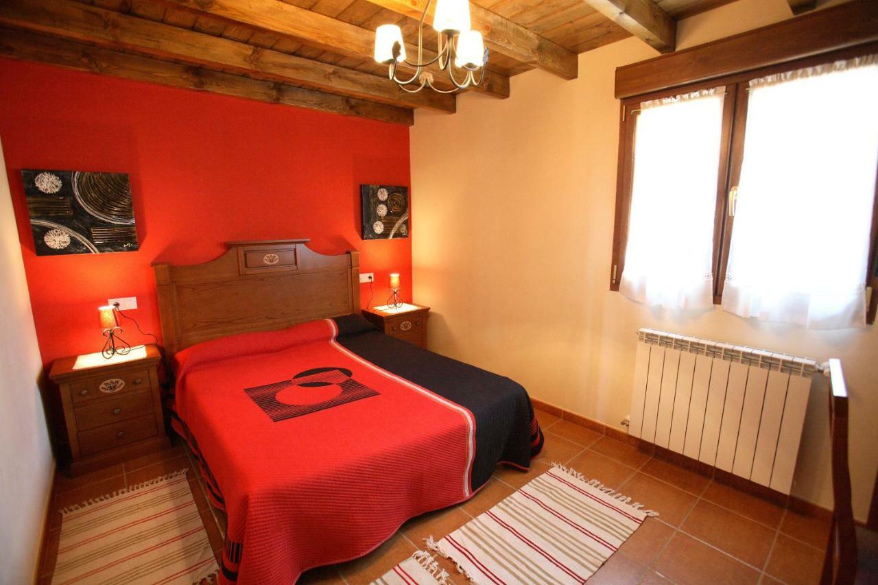 Coviellador Cangas De Onisゲストハウス エクステリア 写真